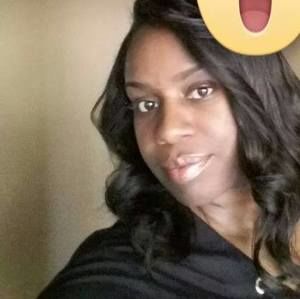 Meet your Posher, Liza